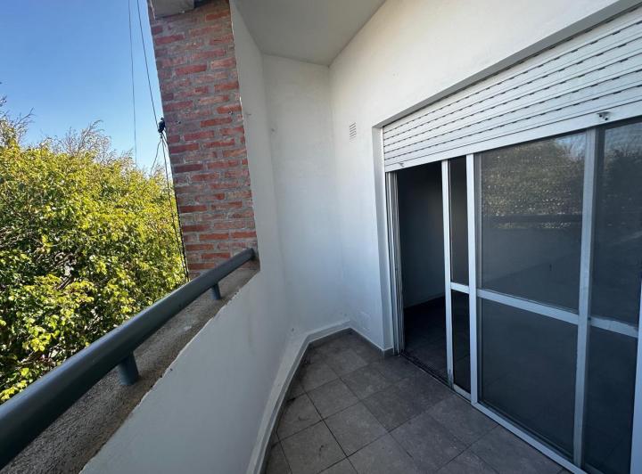 Departamento en alquiler. Ubicado en 118 69 y 70 2
