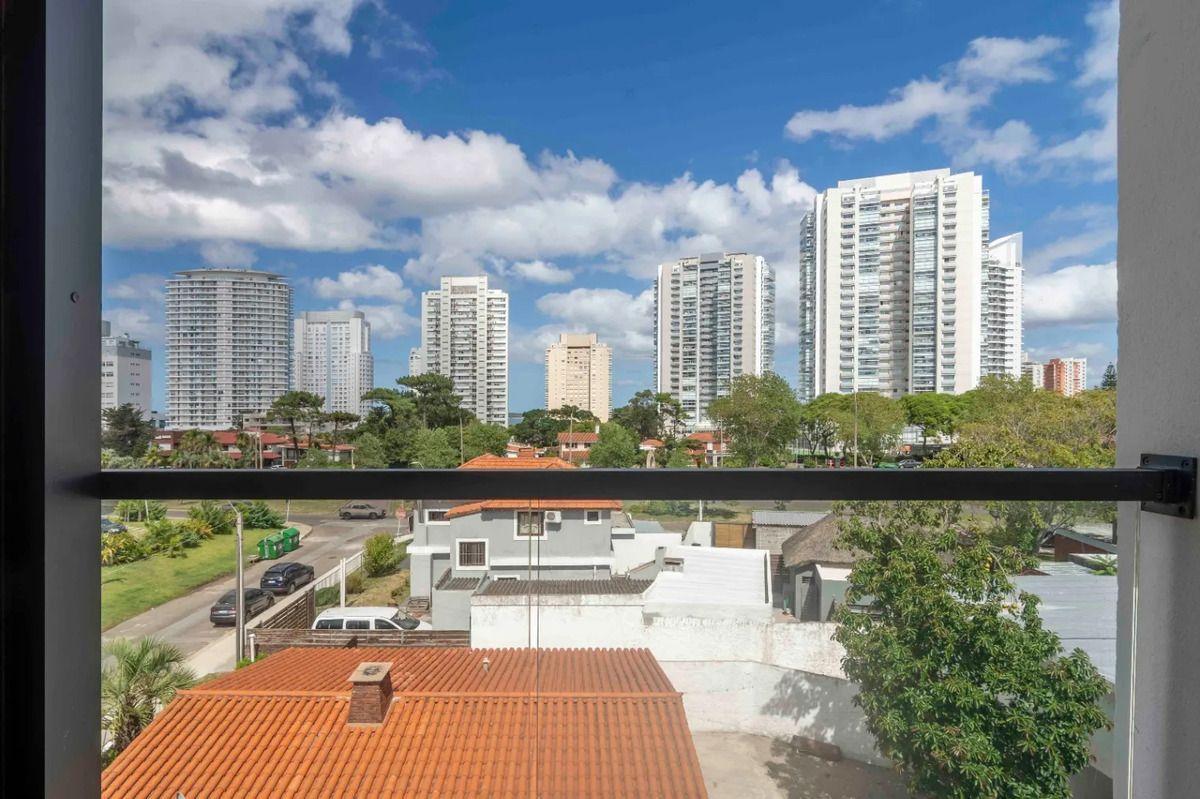 Alquiler Anual Apartamento Aidy Grill Con Cochera