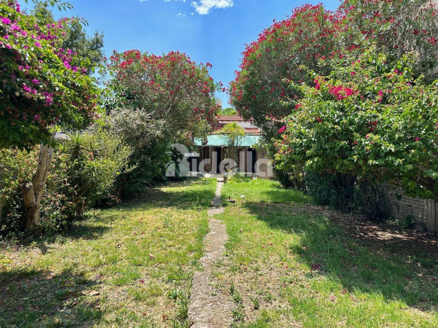 Chalet con hogar, parrilla y amplio jardín Calidad y calidez