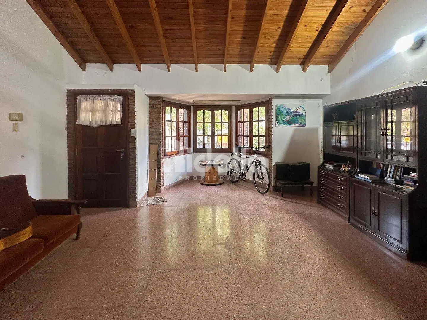 Chalet con hogar, parrilla y amplio jardín Calidad y calidez 3