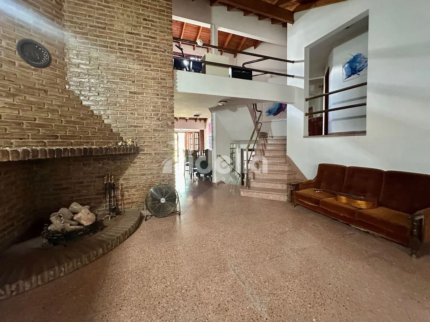 Chalet con hogar, parrilla y amplio jardín  Calidad y calidez 8