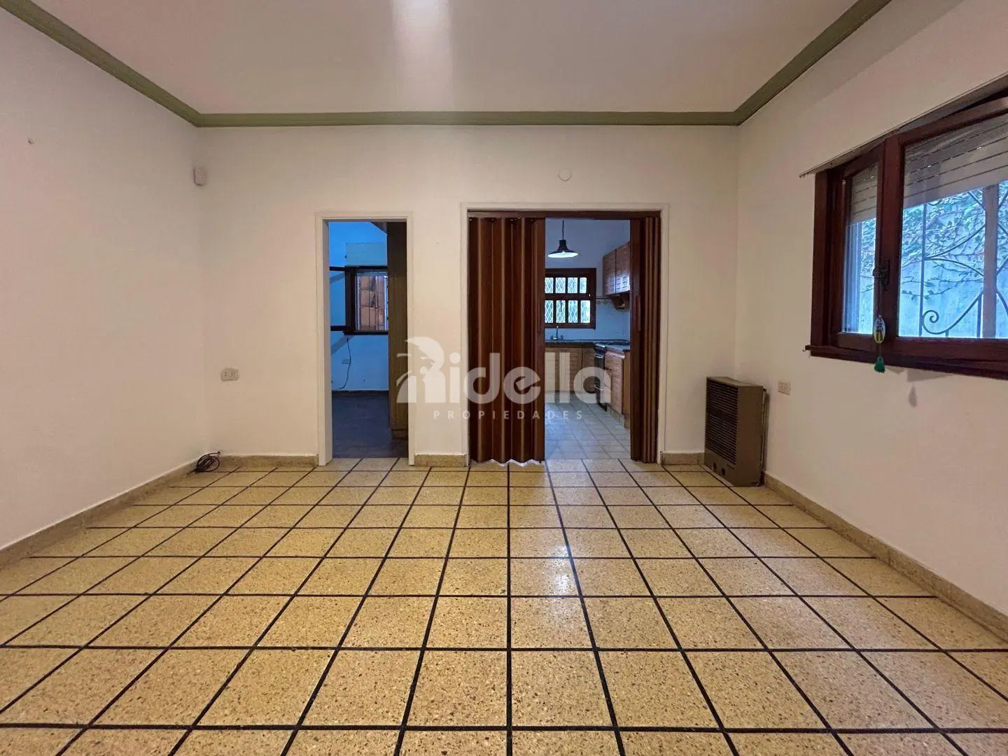 Casa en venta - 3 dormitorios - 2 cocheras y espacio independiente - Lote 7.5x40 4