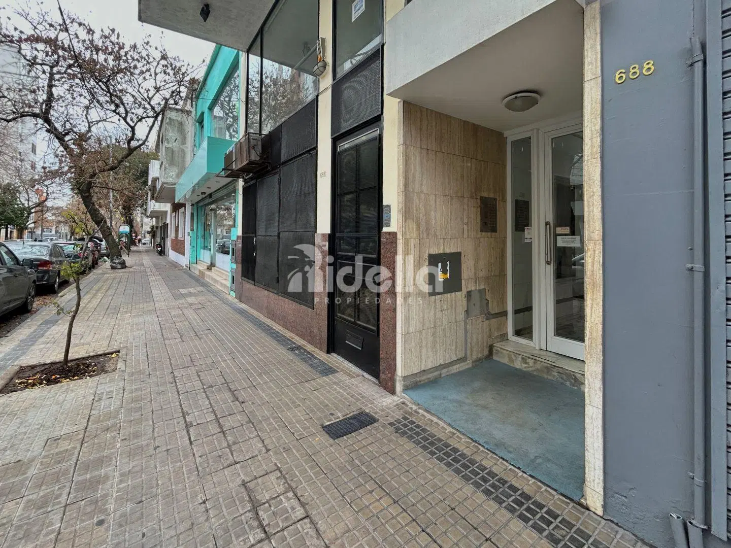VENTA DEPARTAMENTO UN DORMITORIO CON BALCON - ZONA CENTRO 3
