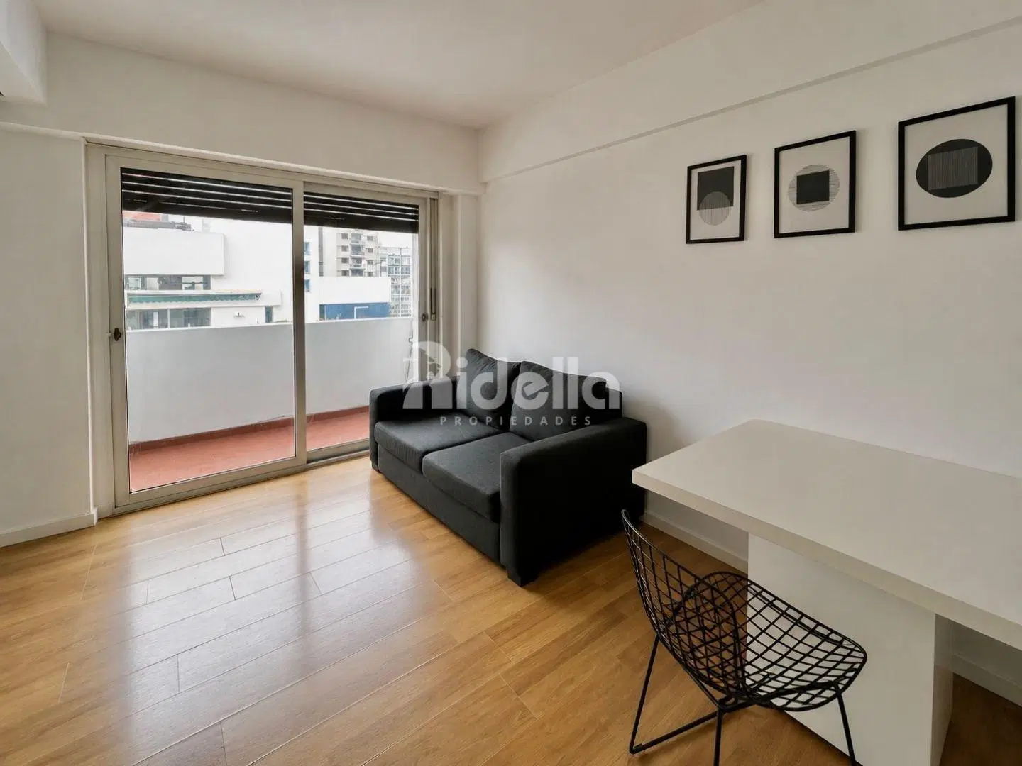 VENTA DEPARTAMENTO UN DORMITORIO CON BALCON - ZONA CENTRO 1