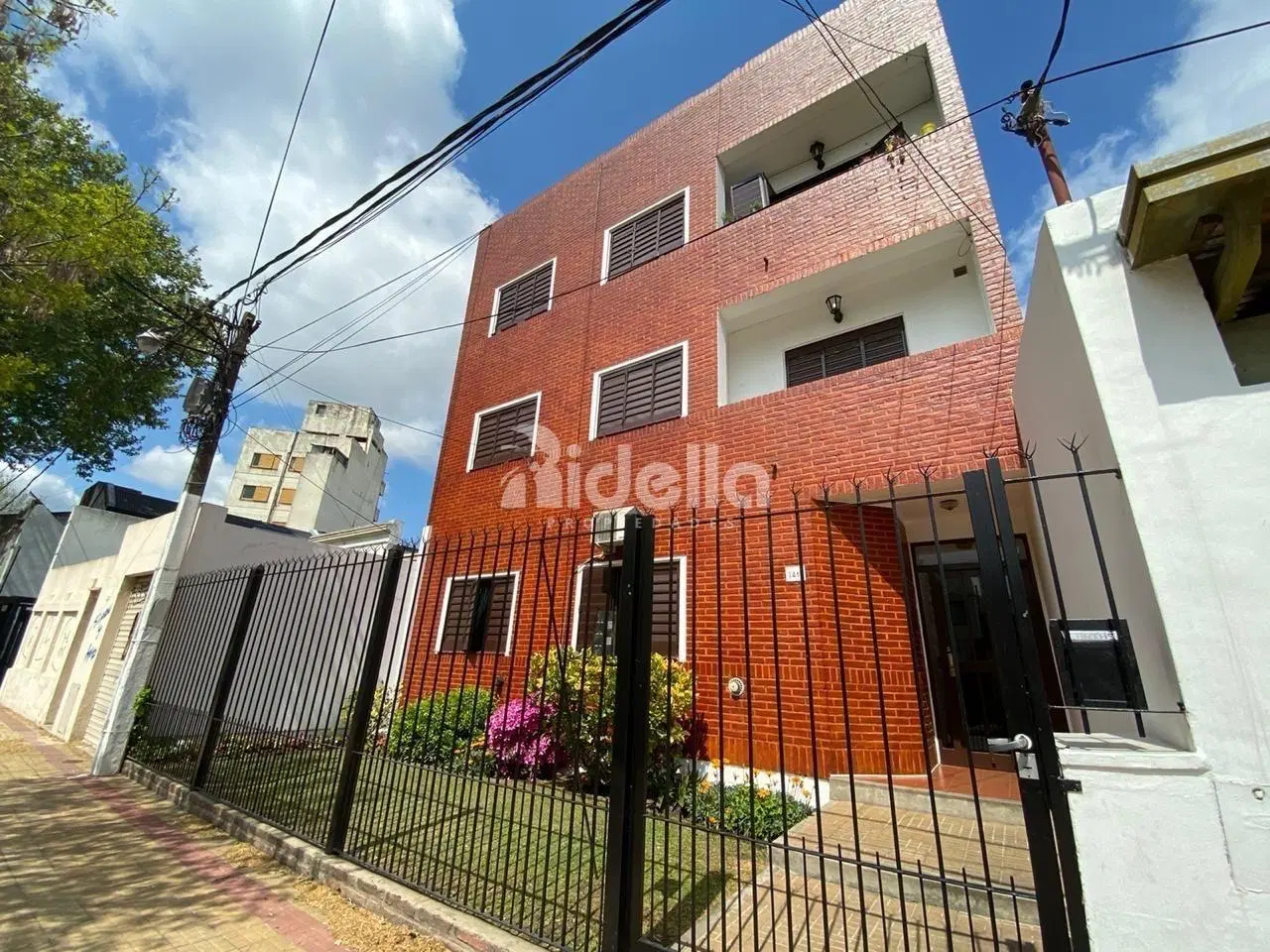 Venta depto. 2 dormi - Balcón al frente - Zona Universitaria - Apto banco 2