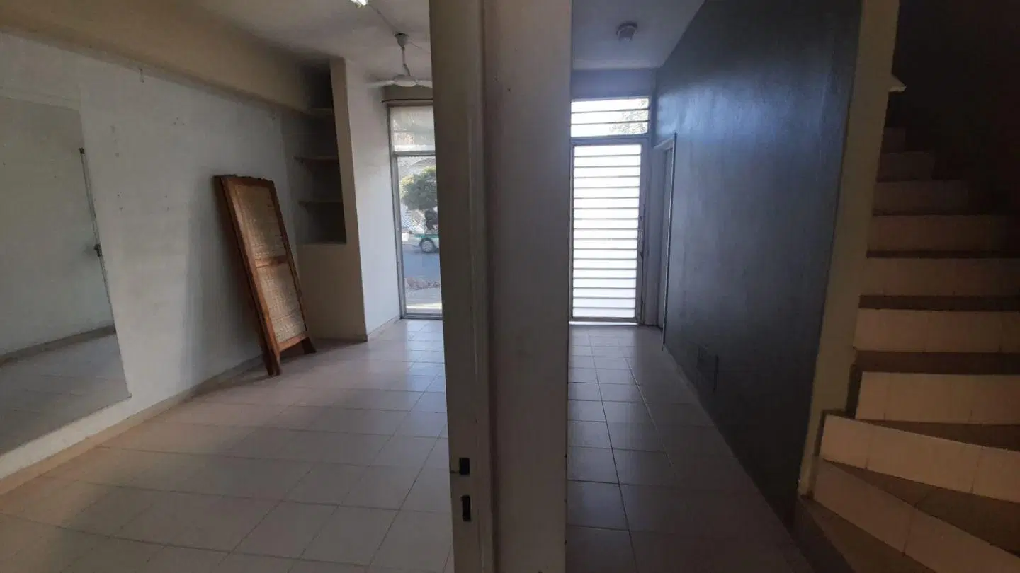 Local Comercial Alquilado | Renta Neta 6,9% USD | Frente a Plaza Matheu 2