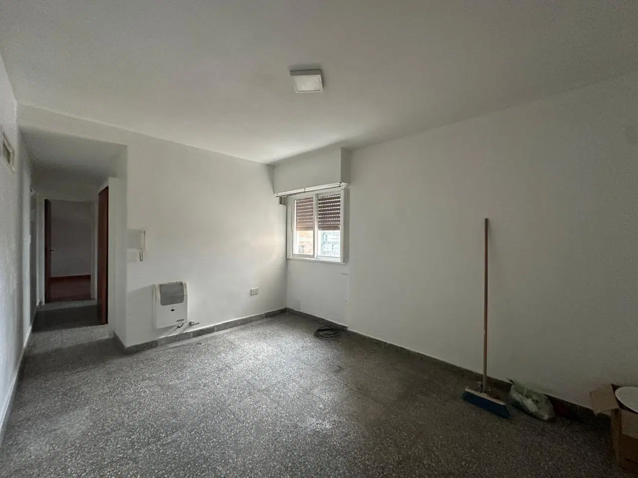 Departamento en alquiler. Ubicado en 47 2 y 3 3