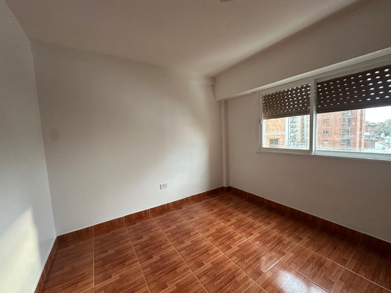 Foto de Departamento en alquiler. Ubicado en 47 2 y 3, imagen 5