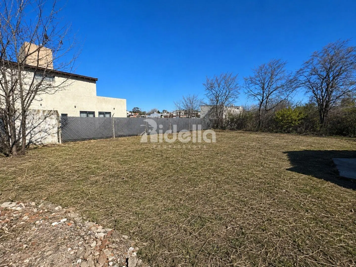 432 m²  lote 12×36 pavimentado con servicios  escritura y mensura  San Carlos 5