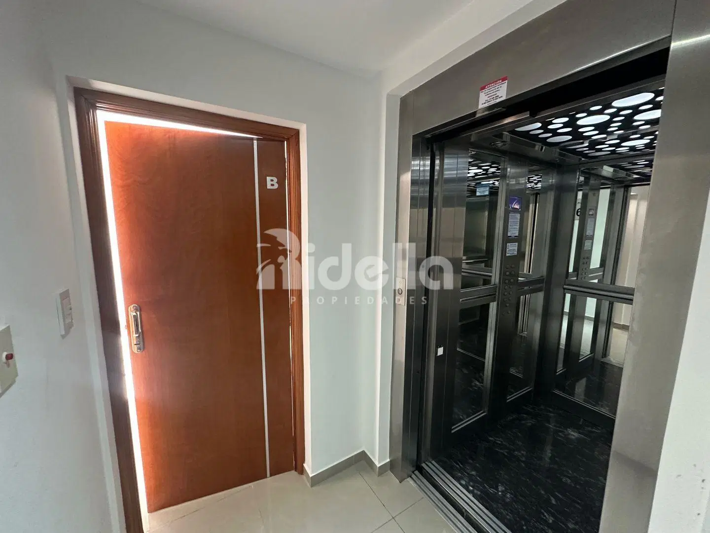 ULTIMA UNIDAD - VENTA SEMIPISO DE CATEGORIA UN DORMITORIO - LA PLATA 1