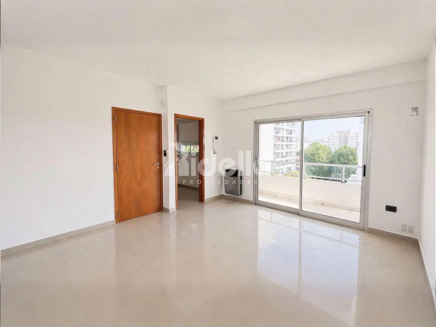 ULTIMA UNIDAD - VENTA SEMIPISO DE CATEGORIA UN DORMITORIO - LA PLATA 2