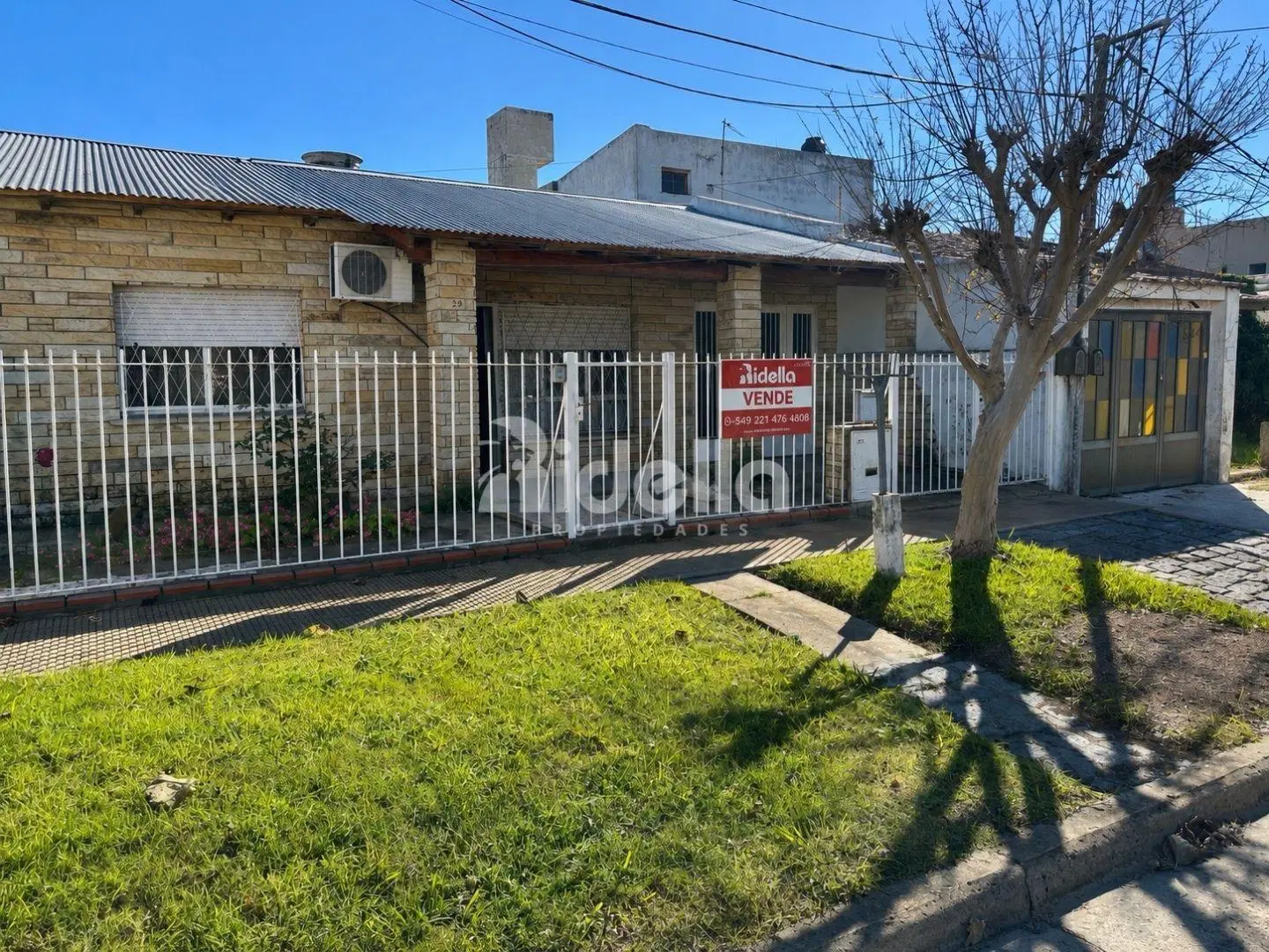 CASA EN VENTA 2 DORMITORIOS - EXCELENTE OPORTUNIDAD 3