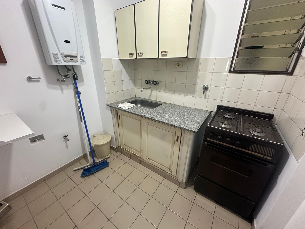 Foto de Departamento en alquiler. Ubicado en 56 n582 entre 6 y 7., imagen 3