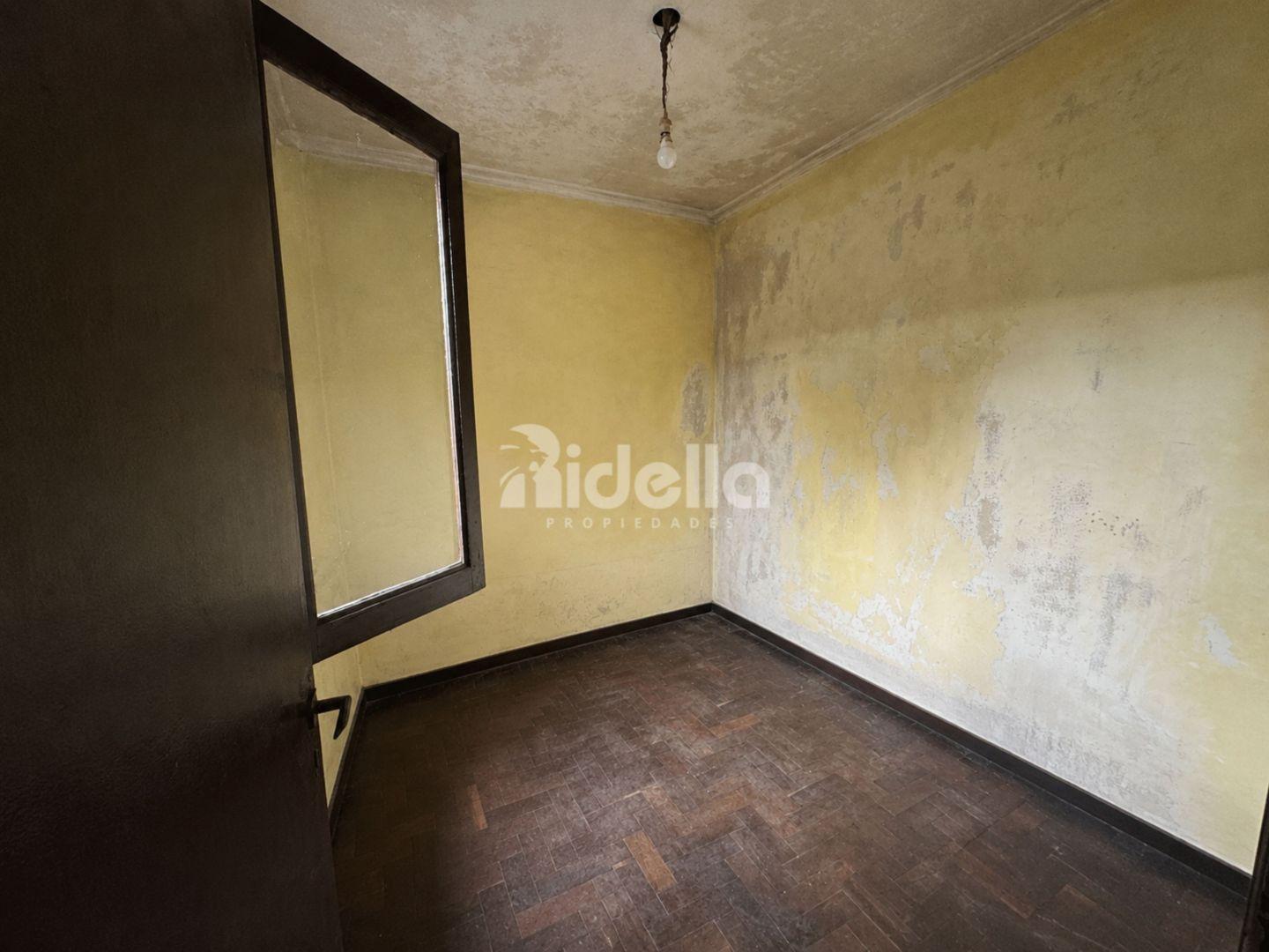Foto de Venta PH 2 Dormitorios con Patio, Sin Expensas Ideal Inversión, La, imagen 1