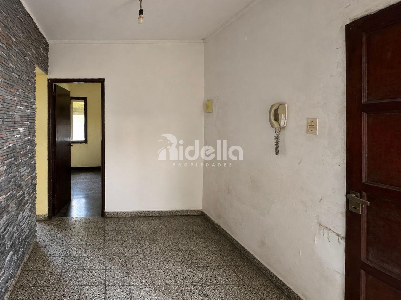 Foto de Venta PH 2 Dormitorios con Patio, Sin Expensas Ideal Inversión, La, imagen 3