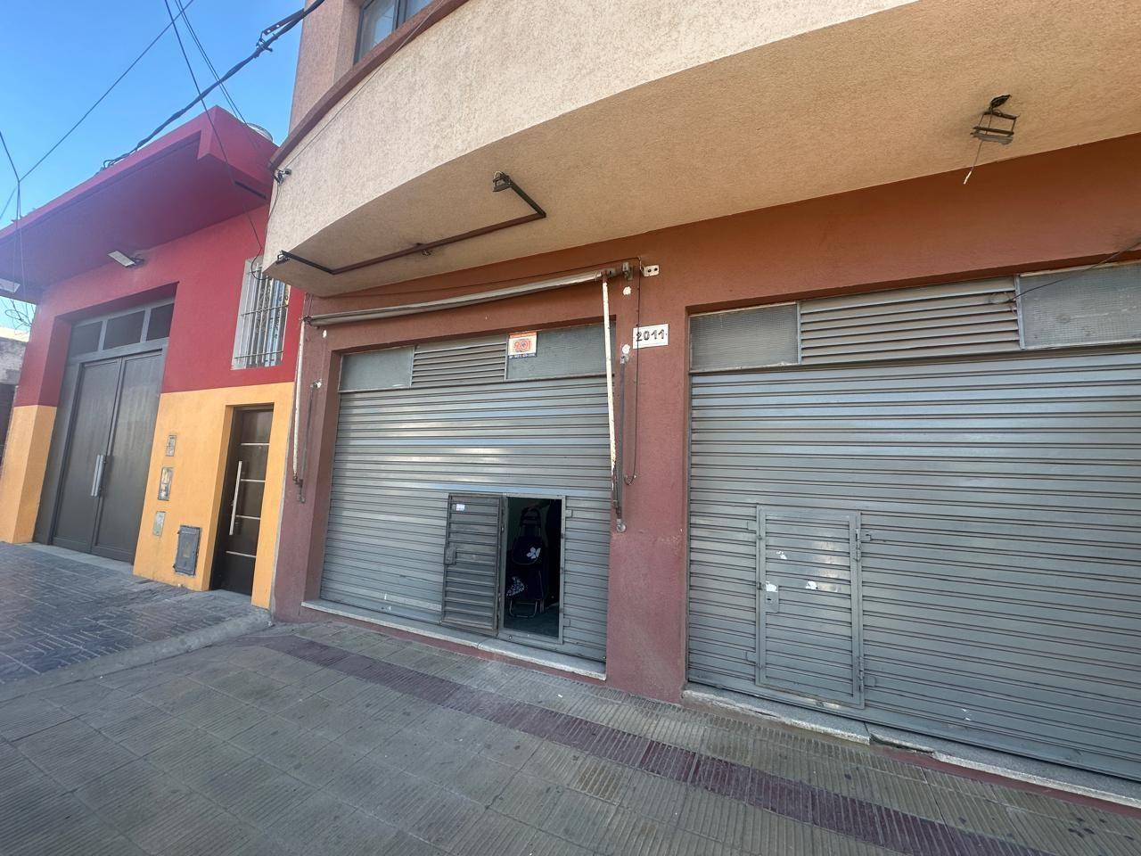 Foto de Local en alquiler. Ubicado en 122 n2011 e/ 73 y 74, imagen 3