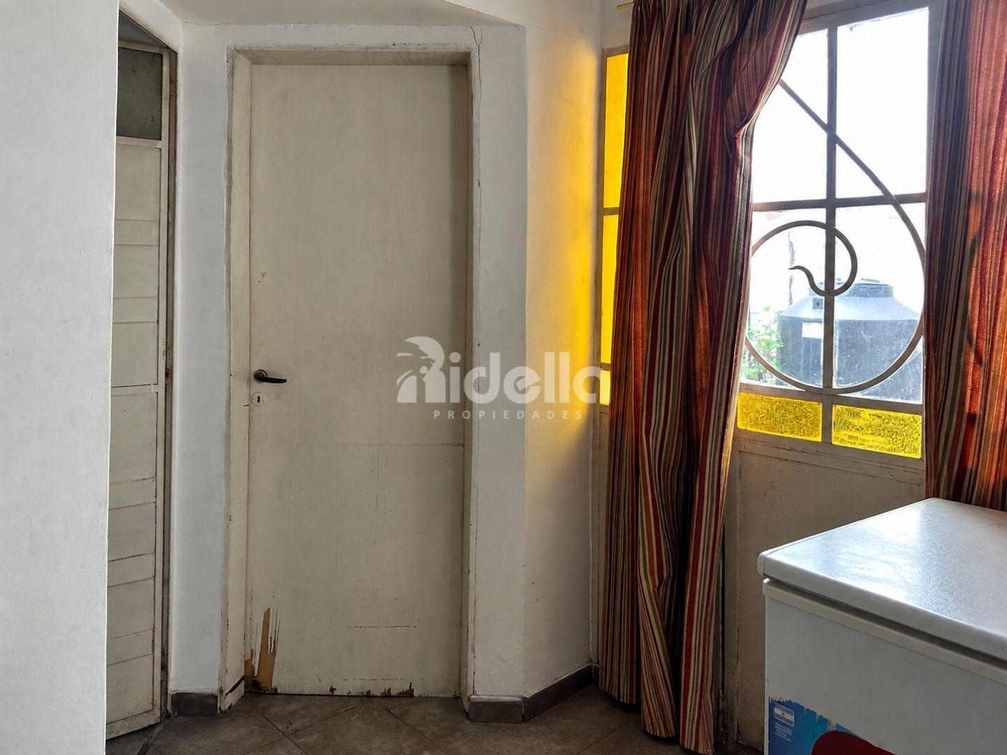 Foto de Departamento 1 dormitorio en PB al frente - sin expensas - zona, imagen 2