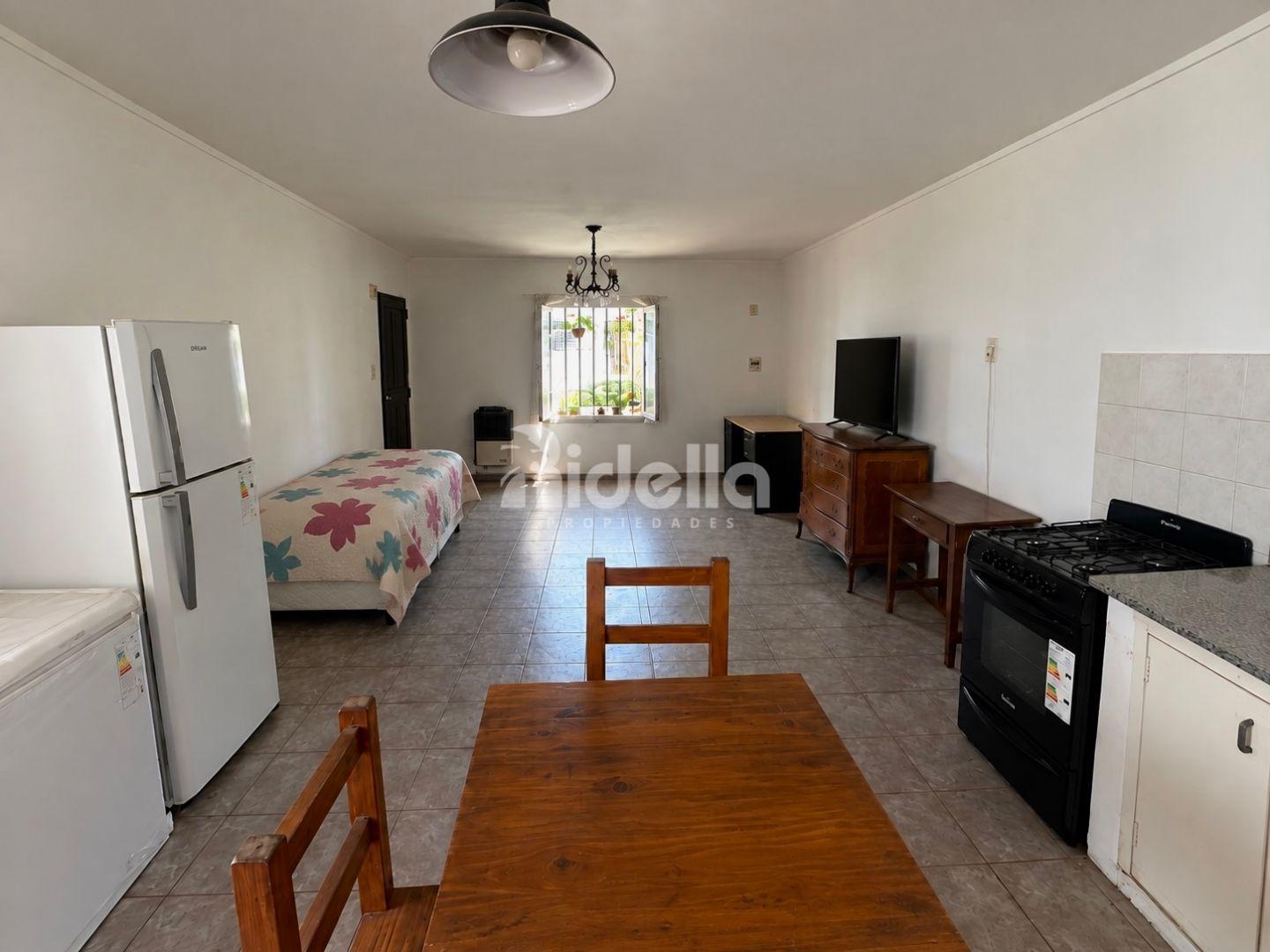 Foto de Departamento 1 dormitorio en PB al frente - sin expensas - zona, imagen 3