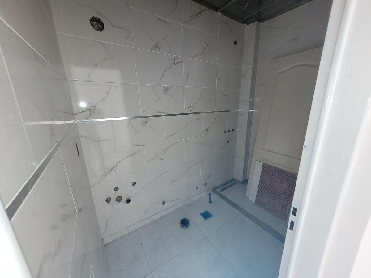Foto de Inmobiliaria vende duplex 2 dormitorios a estrenar Plottier, imagen 3