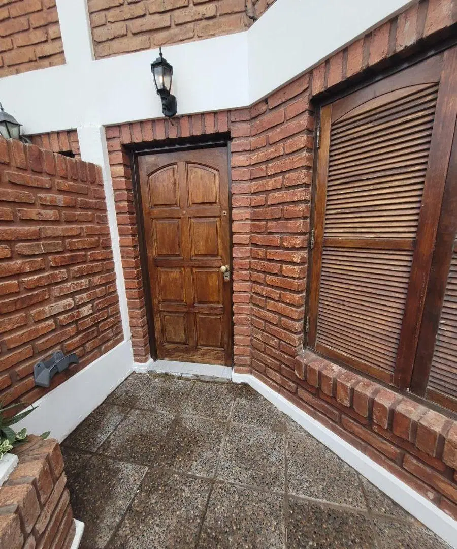 Inmobiliaira alquila duplex 3 dorm Santa Genoveva 2
