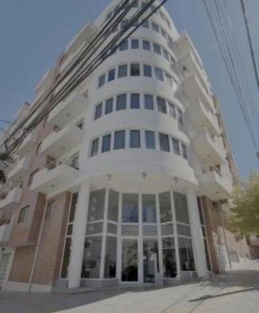 INMOBILIARIA ALQUILA DEPTO 1 DORM CON BALCON EN CENTRO ALTO NQN 3