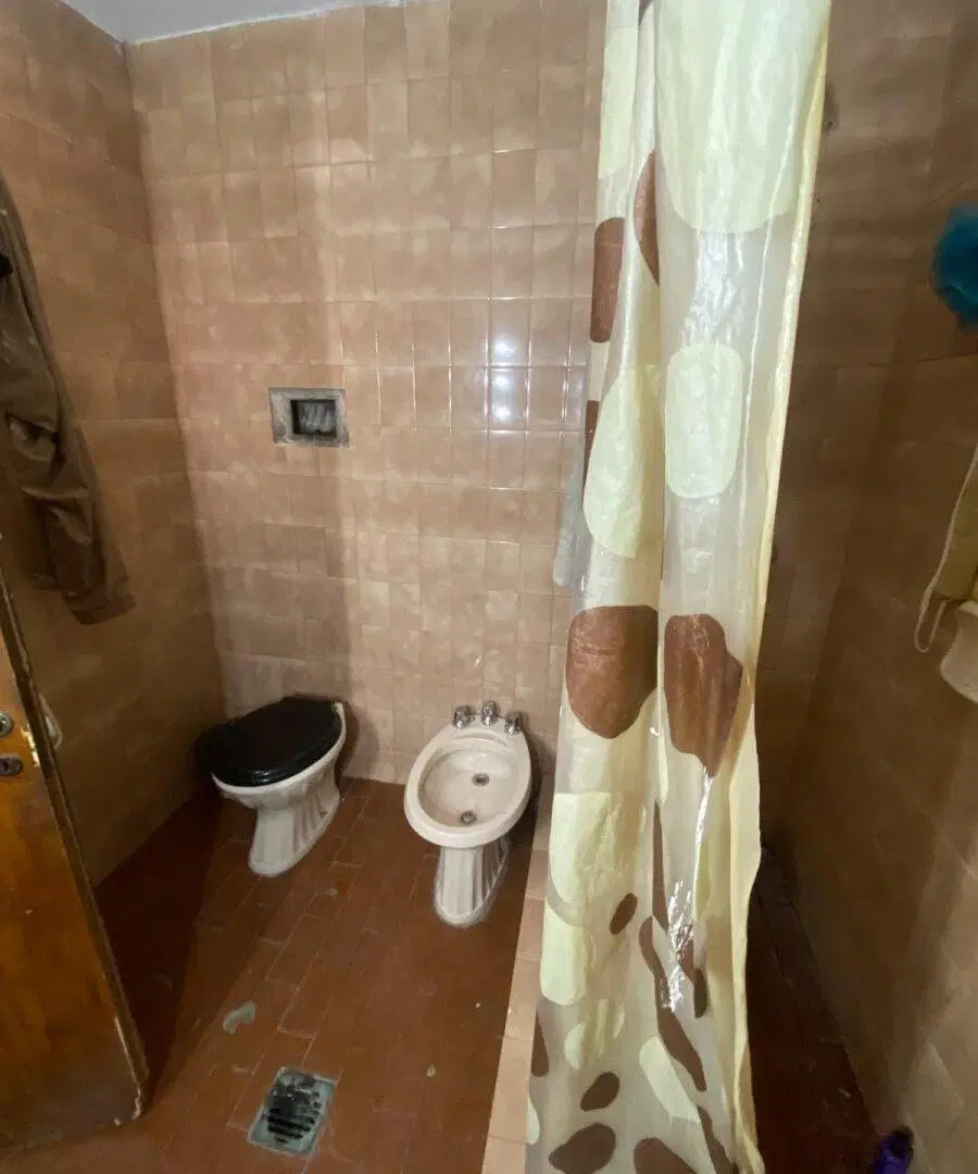 CASA EN VENTA - MULLER 8