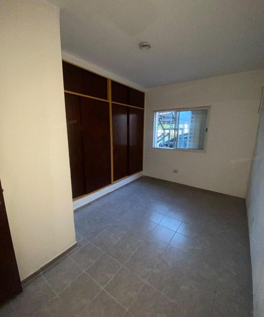 Foto de ALQUILER - SAN VICENTE - DOS DORMITORIOS Y COCHERA, imagen 2