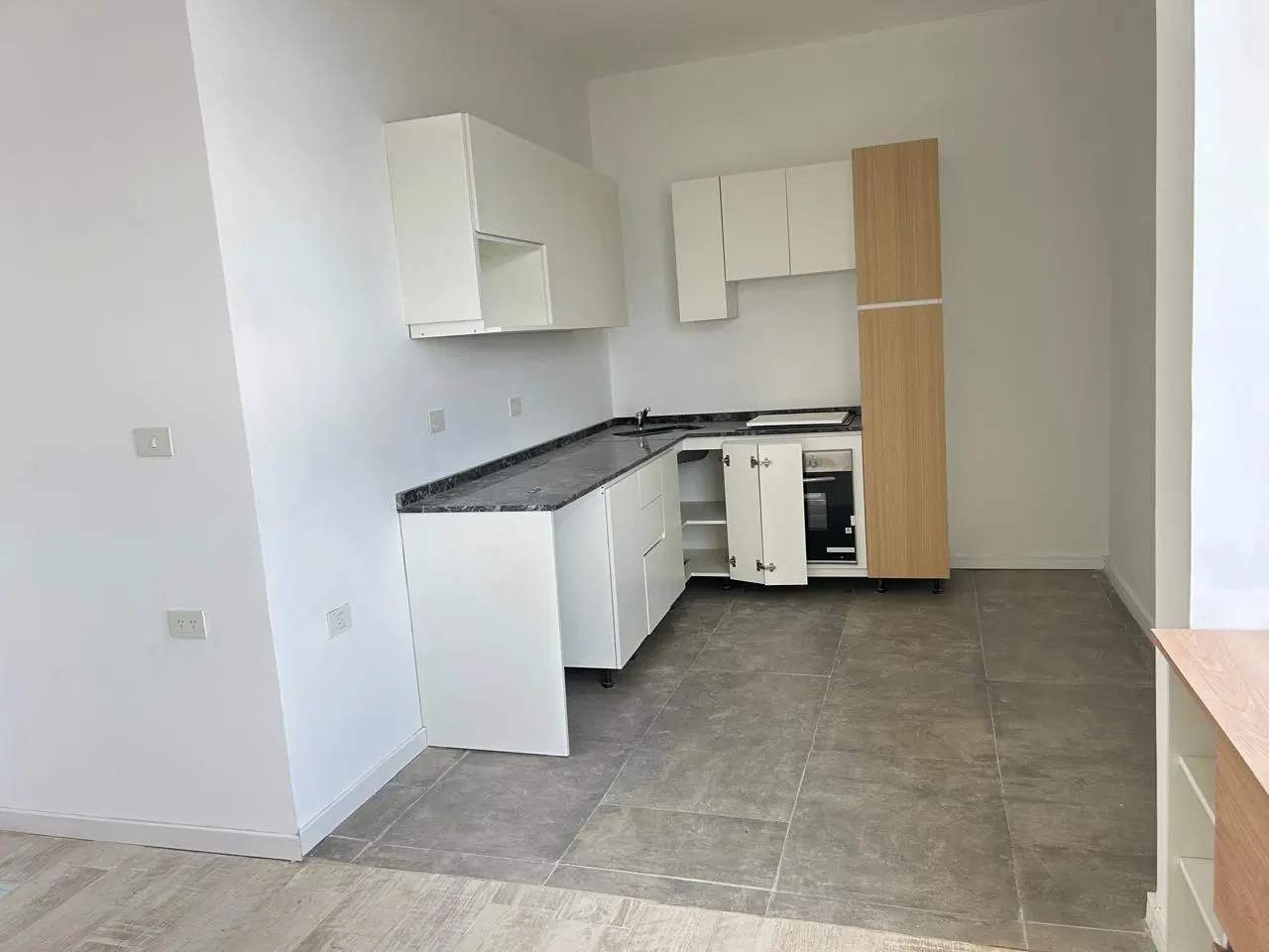 Departamento en alquiler 3 ambientes - Edit Delta Center - en Rincon de Milberg - C301 2