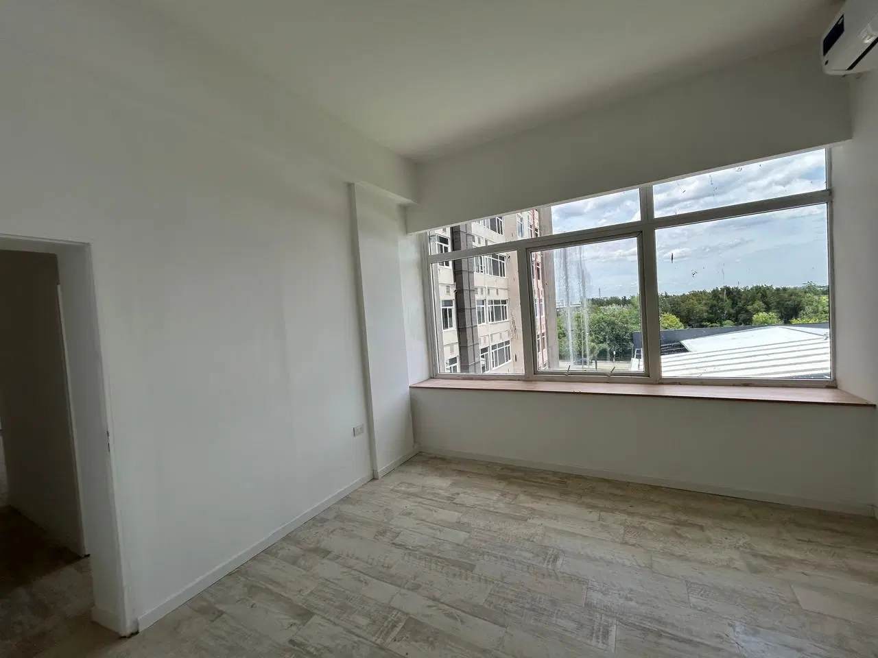 Departamento en alquiler 3 ambientes - Edit Delta Center - en Rincon de Milberg - C301 5