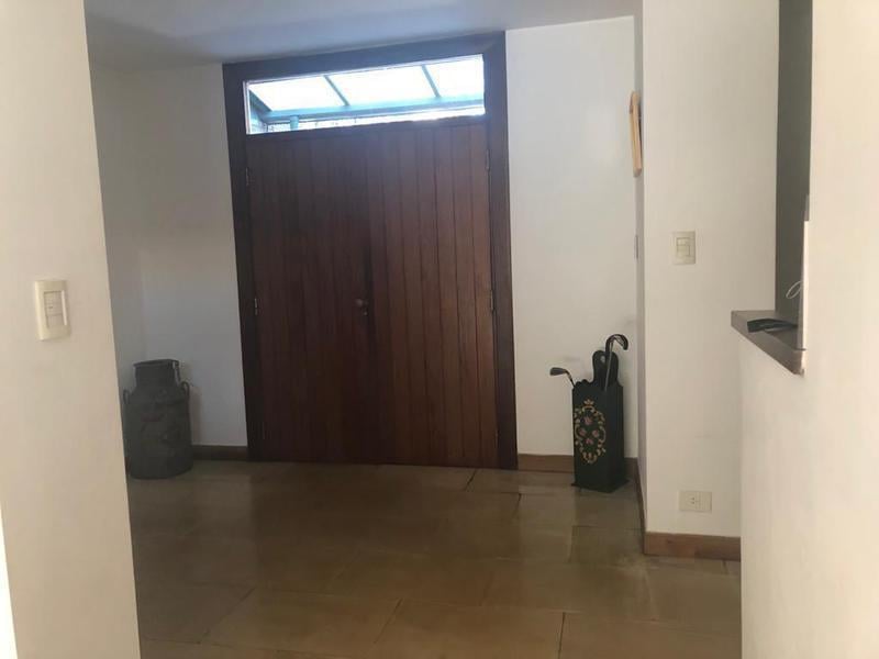 Foto de Casa en Alquiler residencial - 350 m2 - Las Lomas, San Isidro, imagen 2