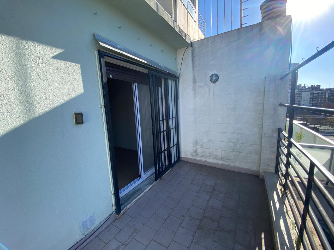 Foto de Departamento 1 ambiente " Muy Luminoso" con Balcon de 14 m2 - Peña al, imagen 5