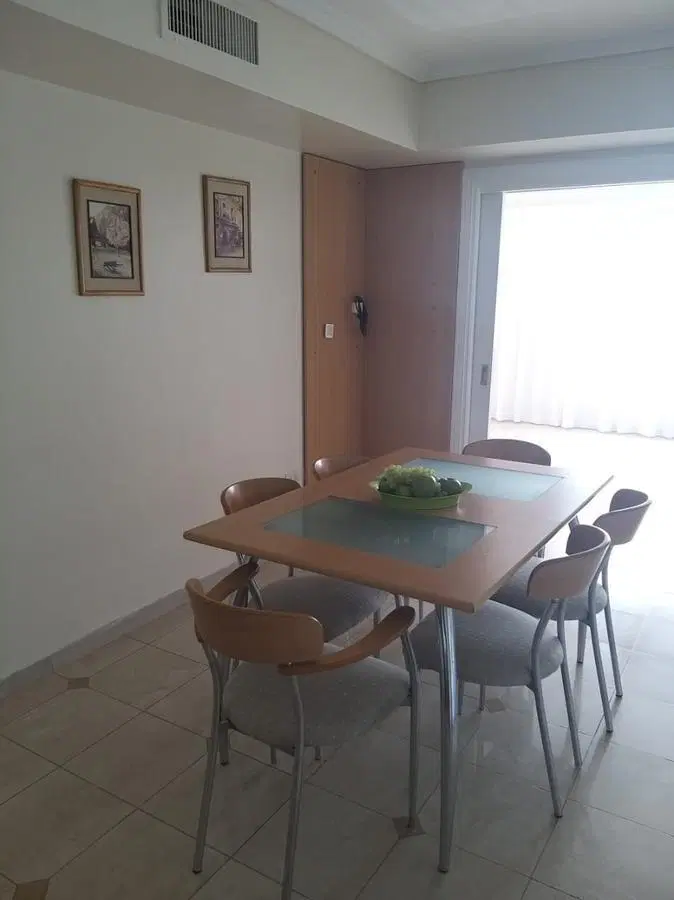 Excelente Casa 4 dorm dep - en barrio Santa Barbara ! 8