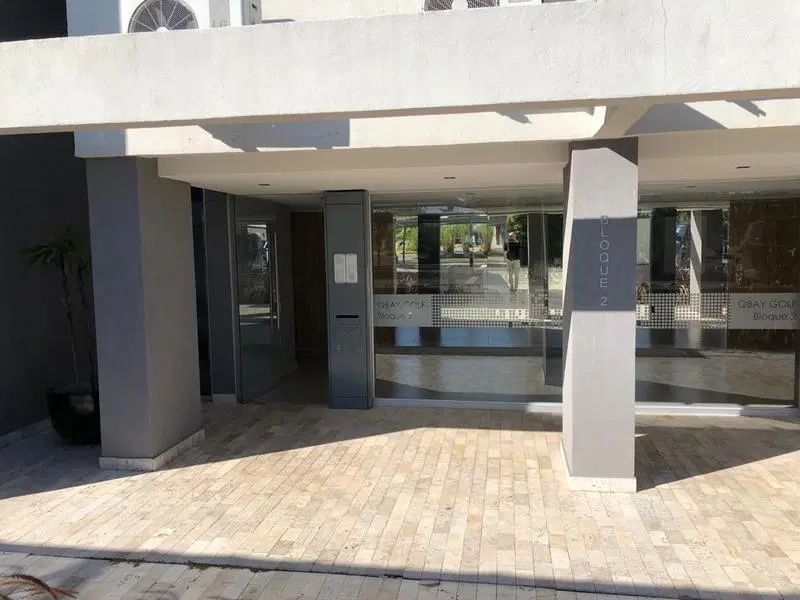 Depto 3 ambientes en venta PB con jardin, muelle y vista a la Laguna Central - NORDELTA 5