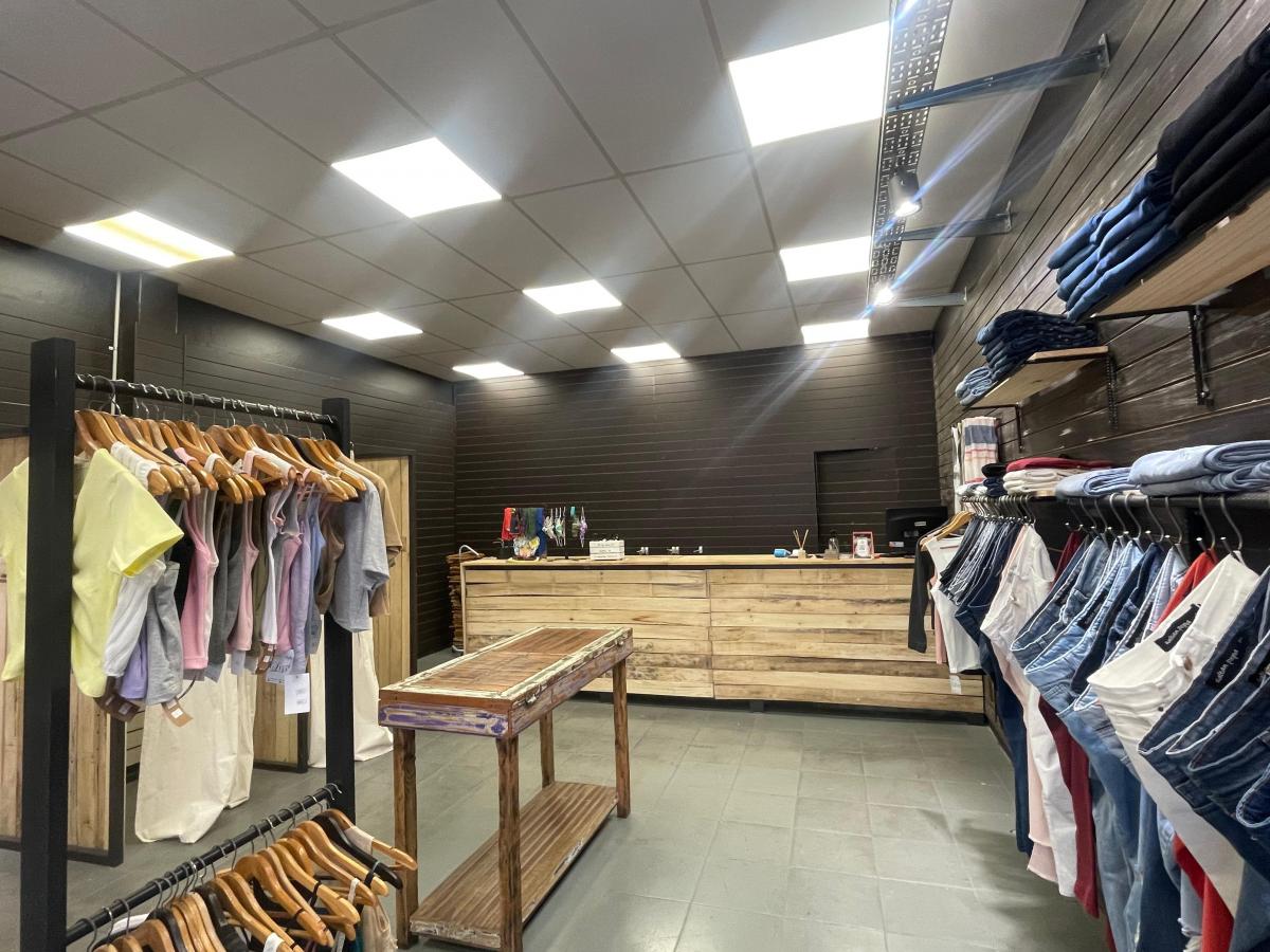 Venta Inmuebles Comercial - 2 Locales + Planta Alta 3
