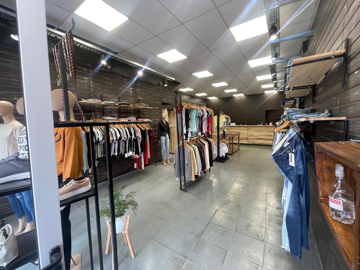 Venta Inmuebles Comercial - 2 Locales + Planta Alta 2