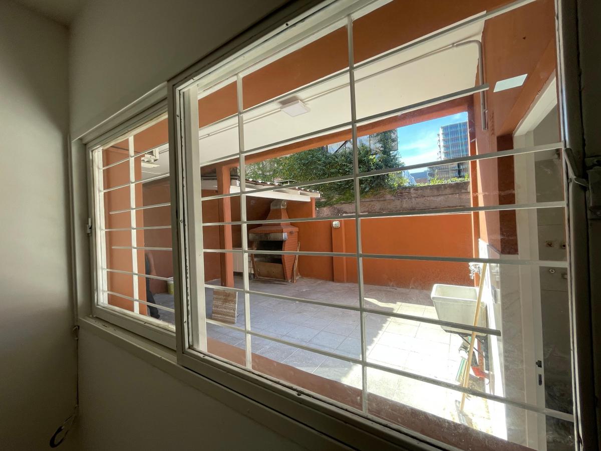 Foto de Venta Ph/Casa 3 amb. Patio + Cochera, imagen 5