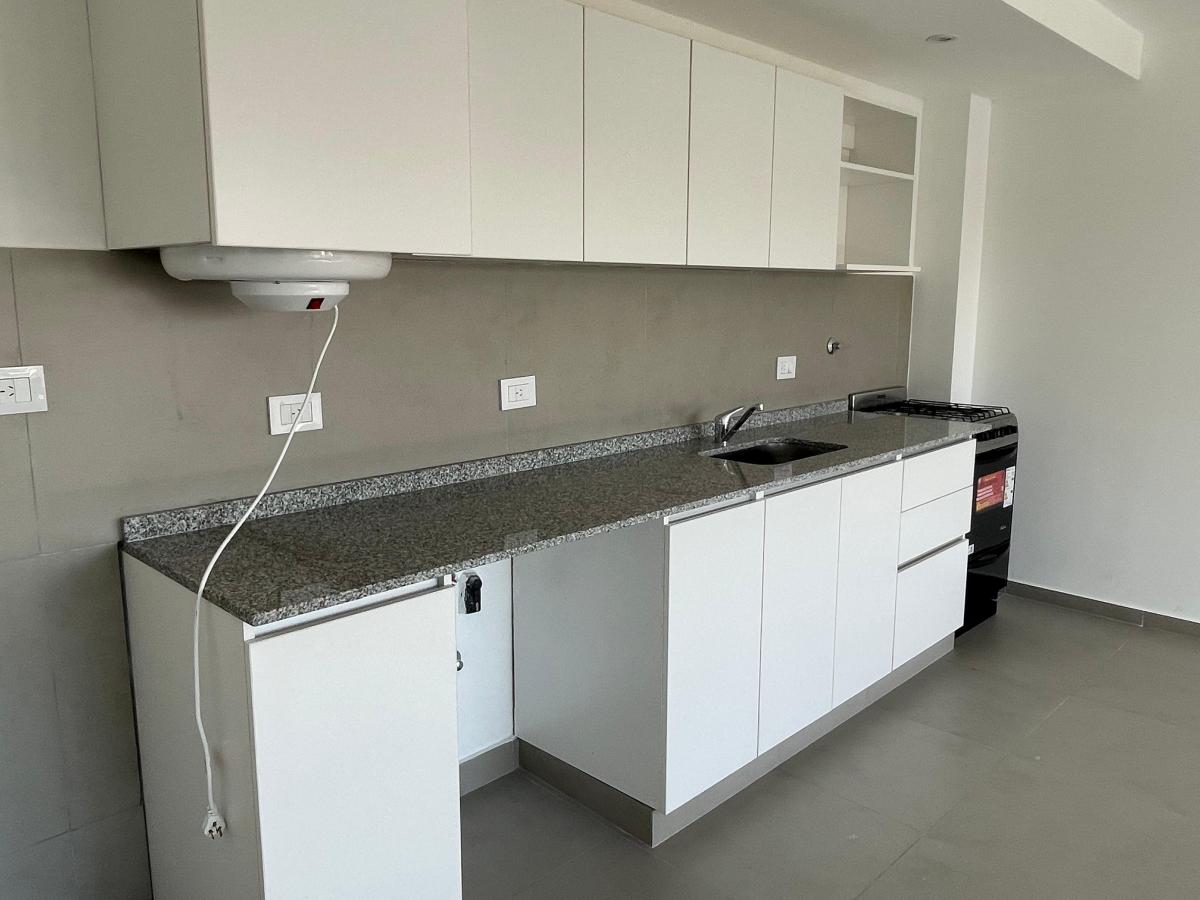 Venta 2 Amb a Estrenar - Cochera Cubierta - Aureo Cañon - San Fernando 2