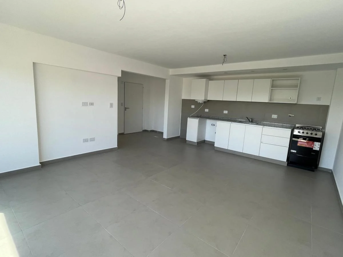 Venta 2 Amb a Estrenar - Cochera Cubierta - Aureo Cañon - San Fernando 1