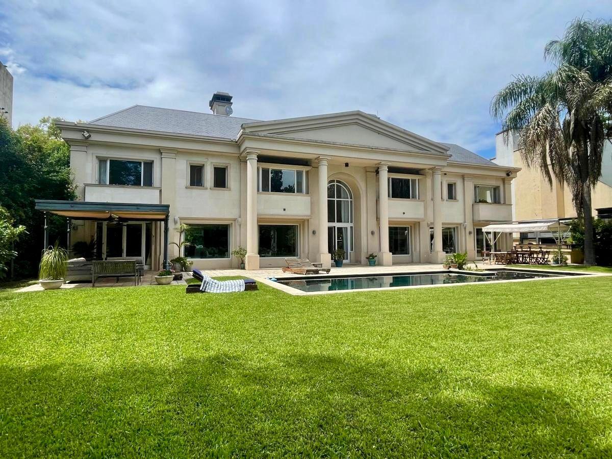 Imponente Casa en Venta