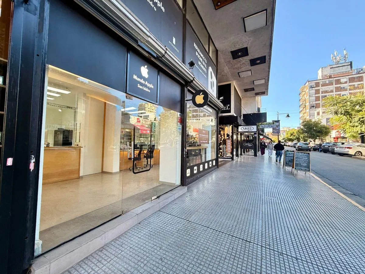 Imponente Local en Alquiler - San Isidro 2