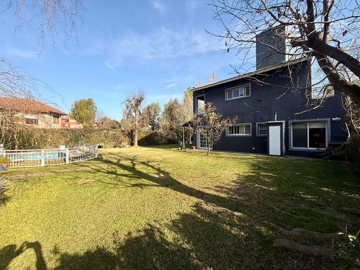 Casa en Venta en country club Aranzazu 5