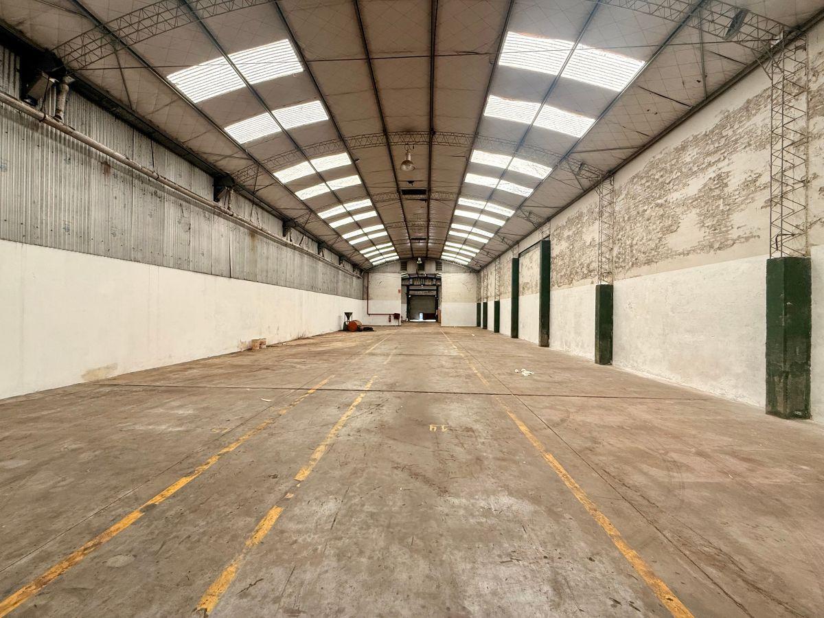 Foto de Imponente galpón industrial en alquiler, imagen 4