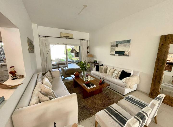 Lindísima casa a la venta en Las Lomas de San Isidro. 5