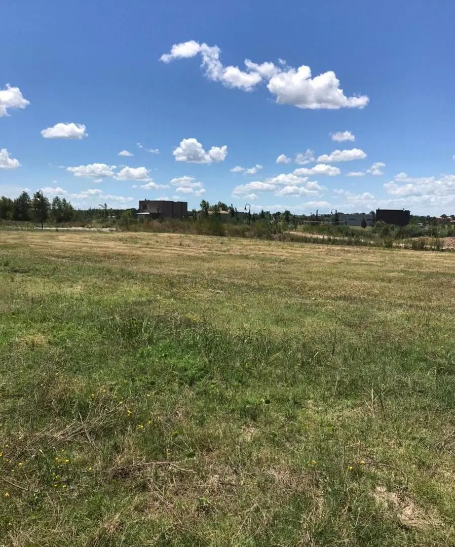 Terreno a la venta en Barrio El Naudir 3