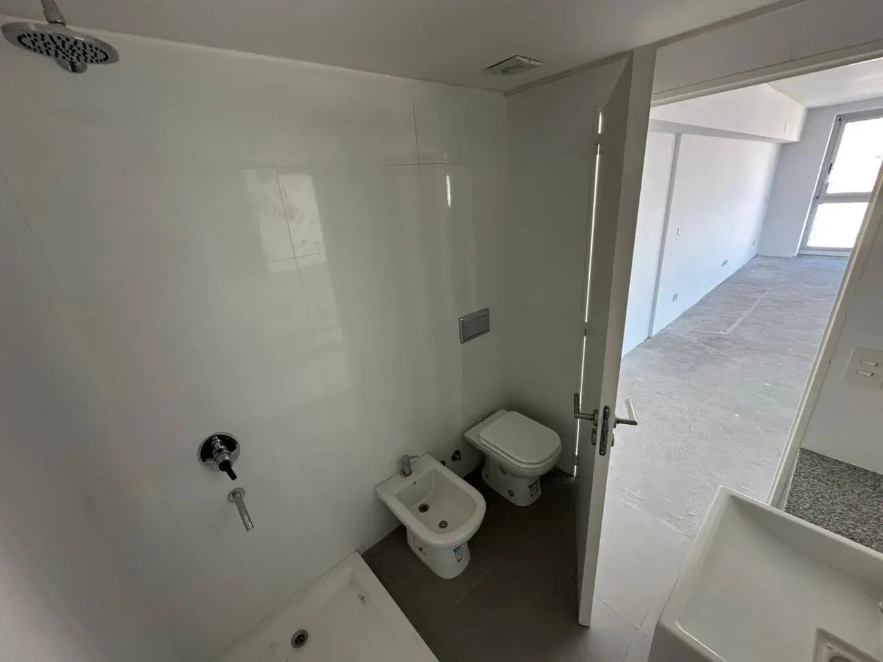Departamento en venta! A estrenar ! zona Retiro 3