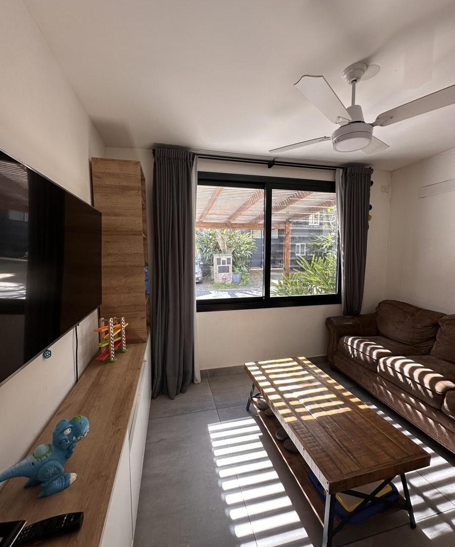 Foto de Casa EN VENTA Barrio cerrado LA MERCED, imagen 3