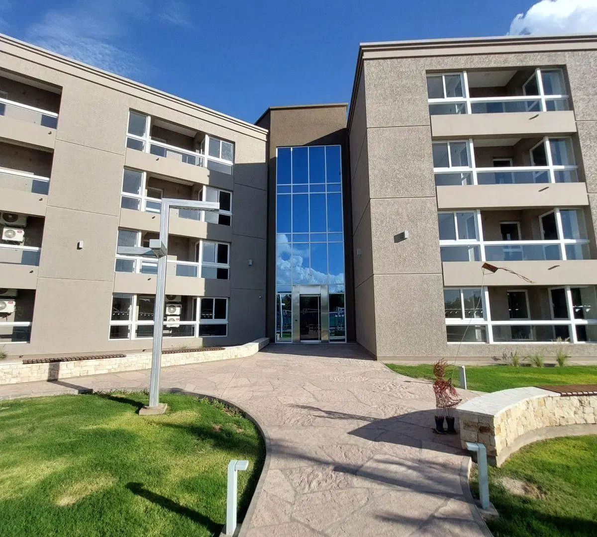 Dpto. 2 dorm. 2 baños con piscina 1