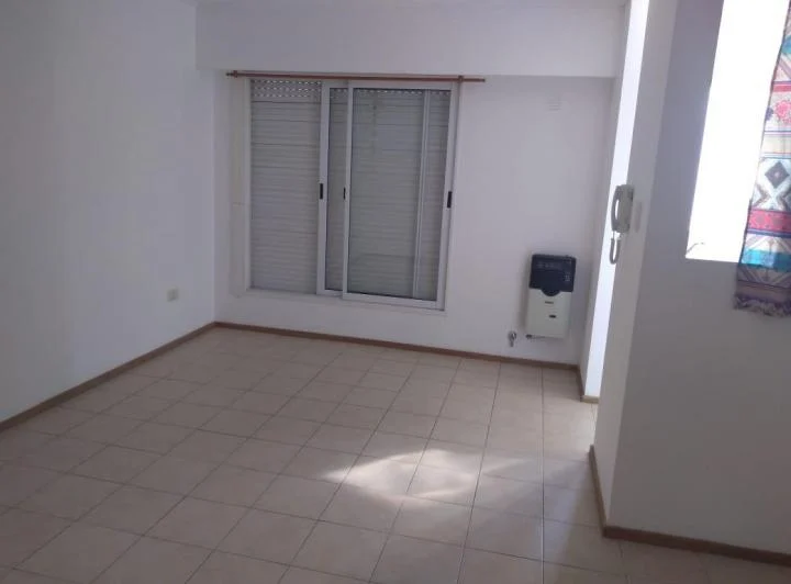 Dueño directo Monoambiente cerca complejo facultades 3