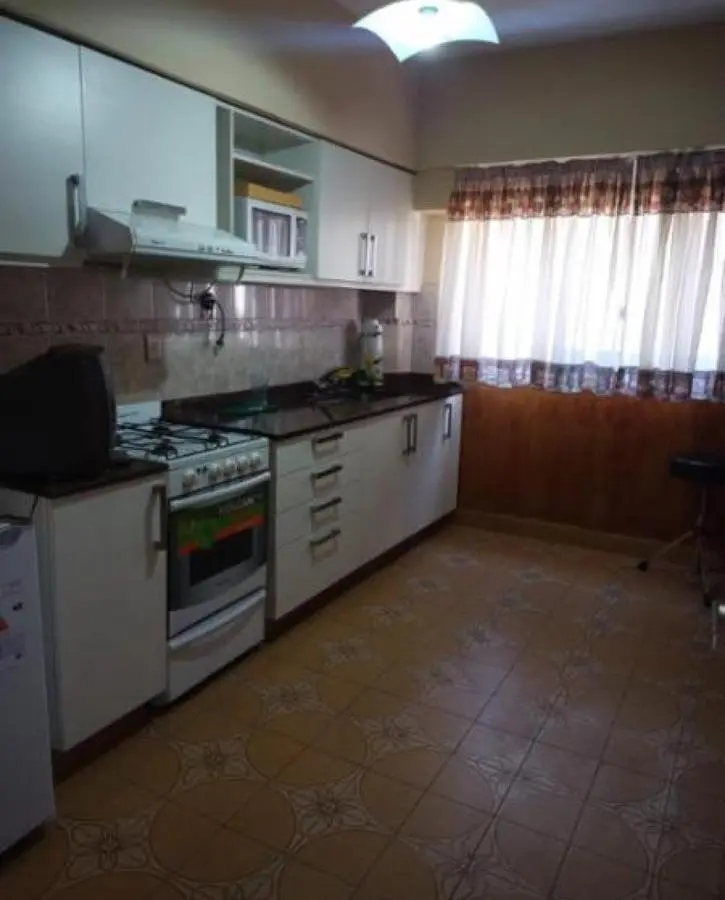 Departamento 3 amb. al frente con balcón 5
