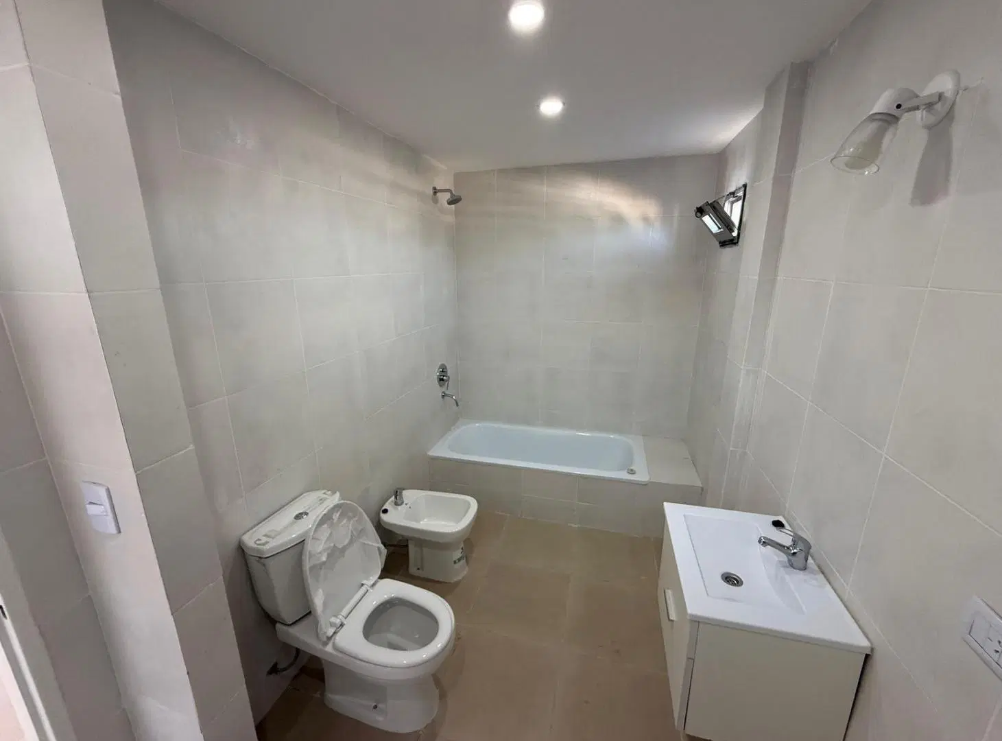 PH 3 amb. con patio y balcon a estrenar 8